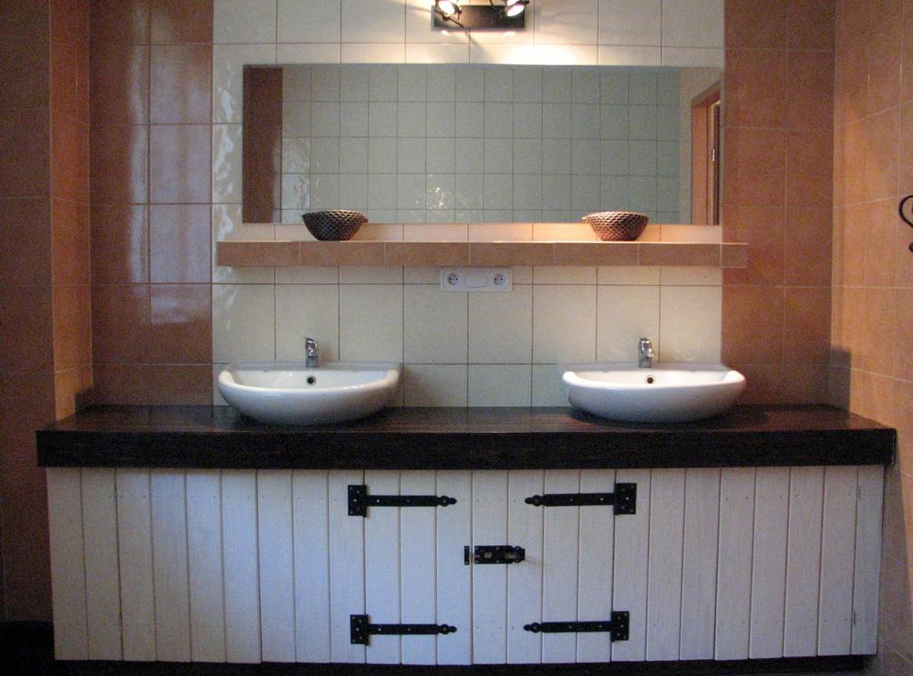 Za Piecem Villa Guzowy Piec Ruang foto
